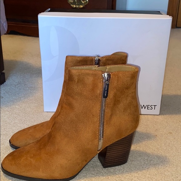 nine west tan ankle boots